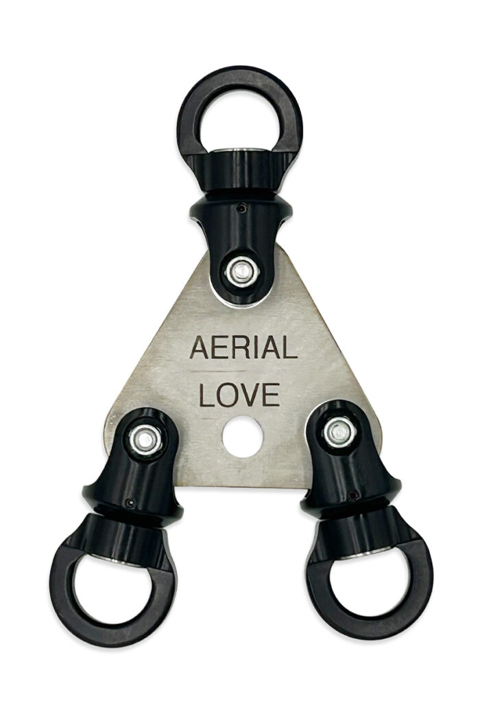 Triangle + Shackle Swivels Rigging Set - Image 3