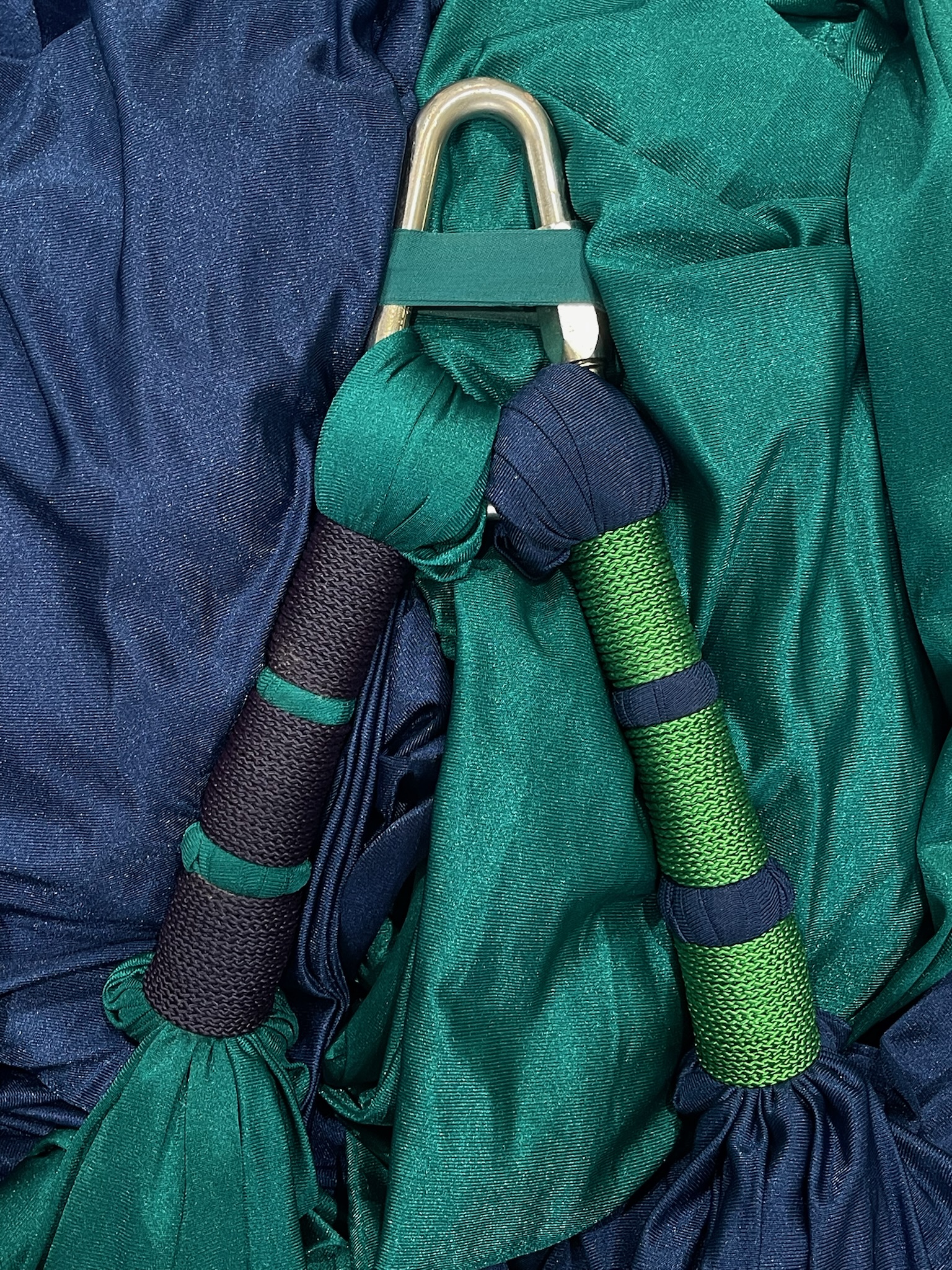 Dichromatic Silks - Image 16